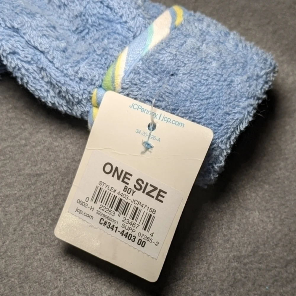 NWT Okie dokie baby hooded cotton bath robe and matching slippers size 6-9 month